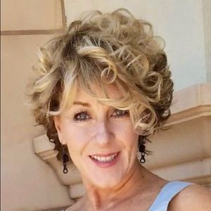 Meet your Posher, Toni